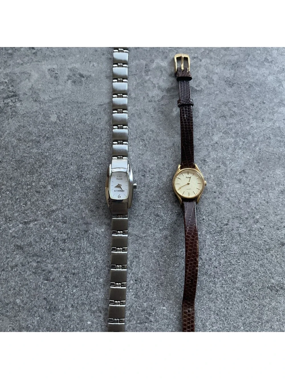 Vintage Pair Of Pulsar Womens Watches Both Watches Run Great A11